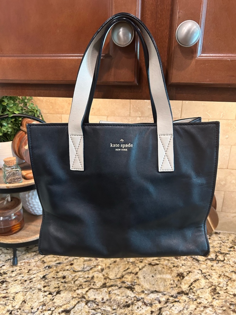 Kate Spade Grayce Black and cream tote